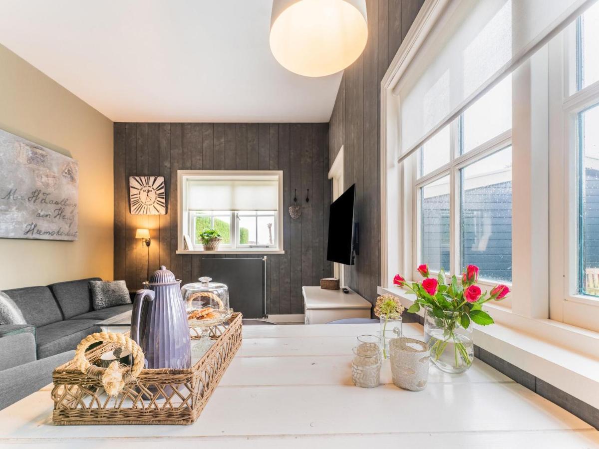 Quaint Summer Holiday Home In Egmond Binnen מראה חיצוני תמונה