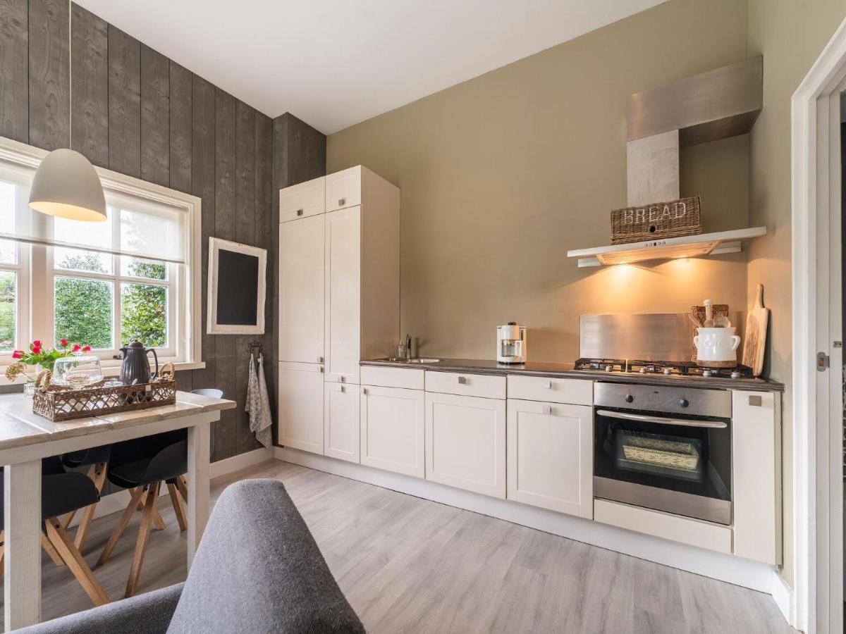 Quaint Summer Holiday Home In Egmond Binnen מראה חיצוני תמונה