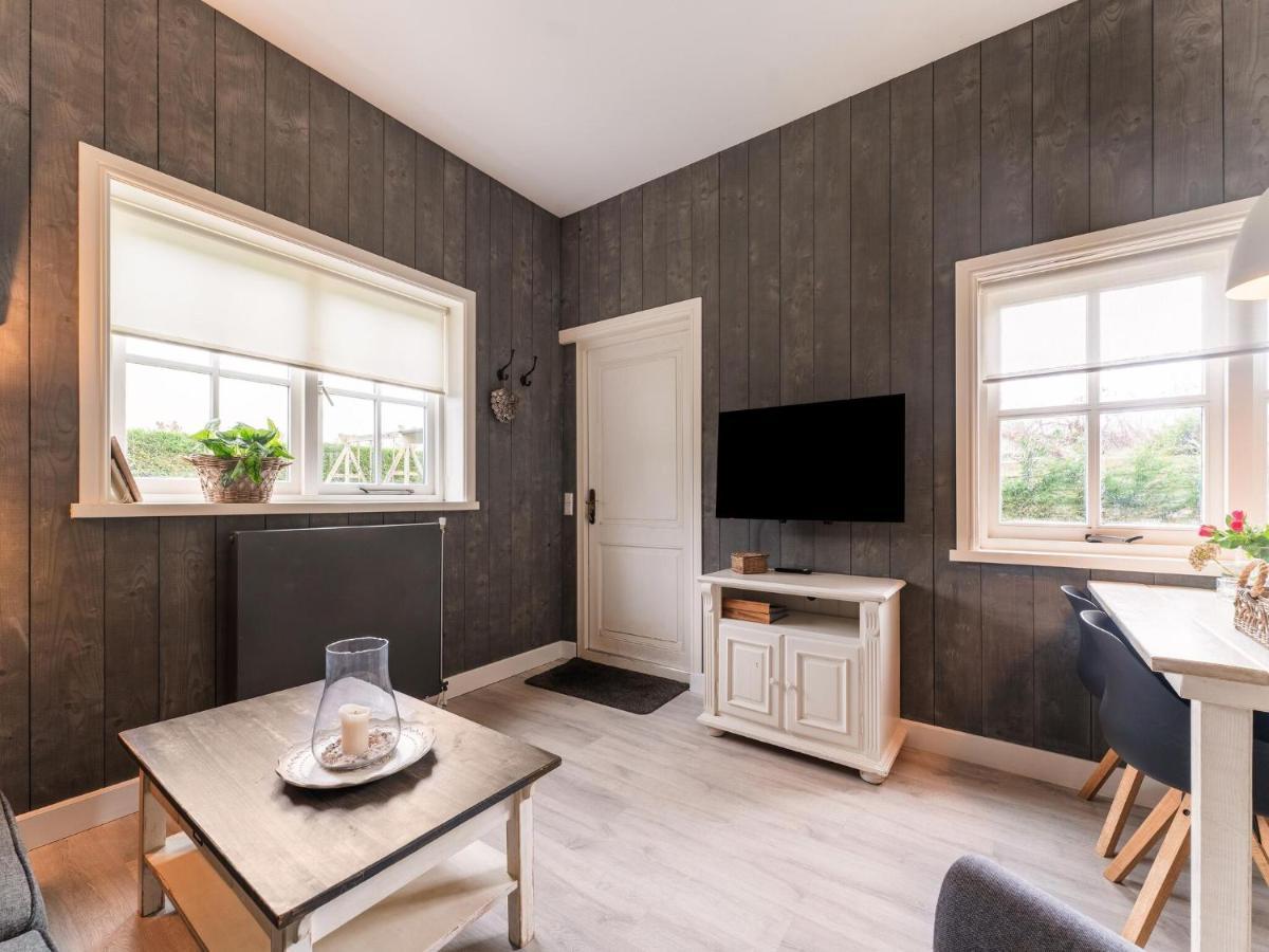 Quaint Summer Holiday Home In Egmond Binnen מראה חיצוני תמונה